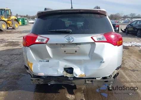 2015 Toyota Rav4 Le z USA, uszkodzony, nr VIN 2T3ZFREV9FW199407